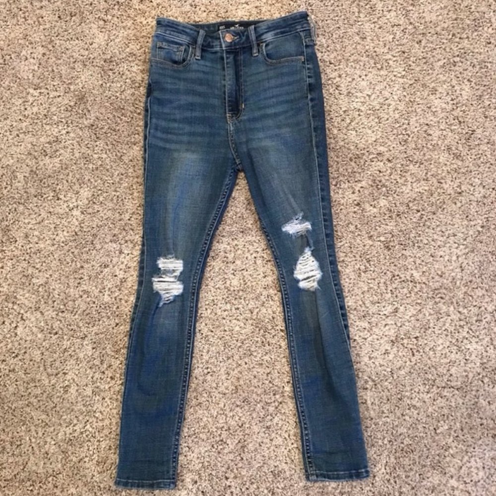Hollister Ultra High - Rise Crop Super Skinny Jeans